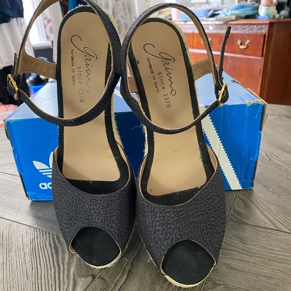 Gaimo Espadrilles Spainish wedge size 10.5 - Picture 2 of 4